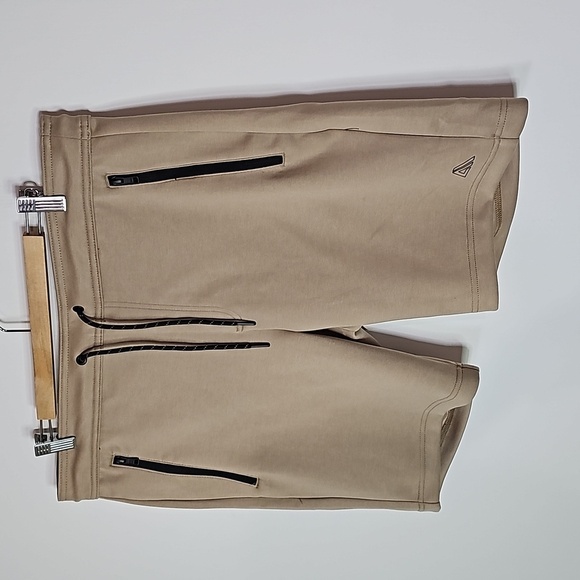 Aeropostale large tan and black shorts - Picture 2 of 7